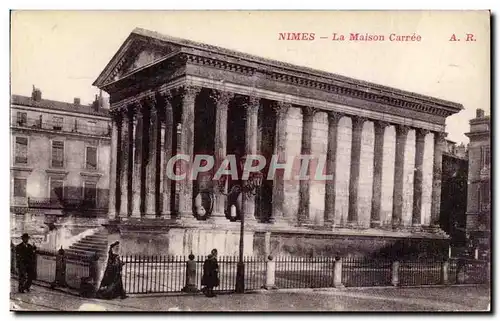 Nimes - La Maison Carree - Cartes postales