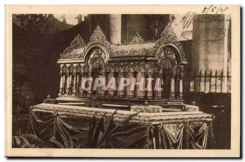 Cartes postales Petite chasse de vermeil offerts par le Bresil et destinee a porter en Procession