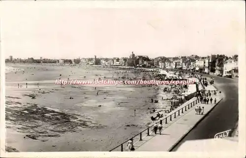 Cartes postales Plages des Sables d'olonne a maree basse