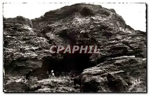 Entre Croix de Vie et Sion suir l'ocean Cartes postales Le gouffre du diable (caverne) allant en profondeur