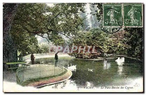 Vichy Ansichtskarte AK Le parc bassin des cygnes