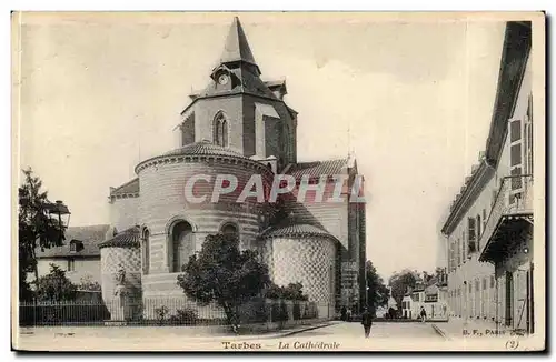 Tarbes - La Cathedrale Cartes postales