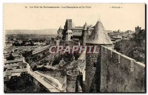 CArcassonne Cartes postales Les remparts et la ville