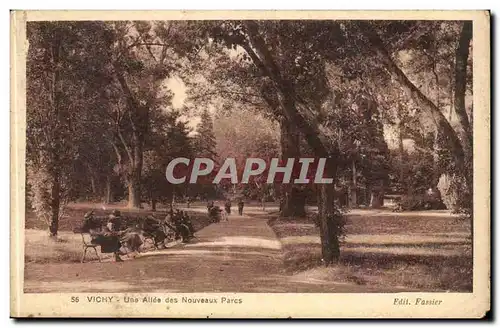 Vichy Cartes postales Terrasse et theatre du casino