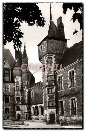 Gien Cartes postales Cour interieure du chateau