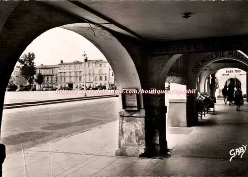 La Rochelle - Porches Place d&#39Armes Ansichtskarte AK