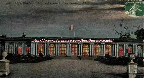 Versailles Cartes postales le grand Trianon La facade