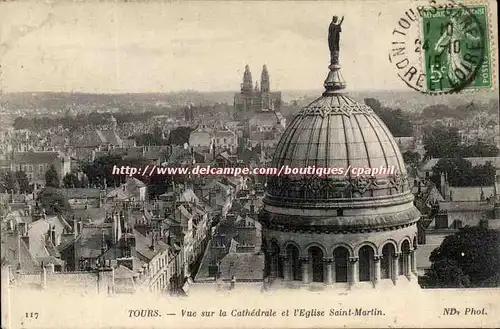 Tours - Vue sur la Cathedrale et L&#39Eglise Saint Martin - Cartes postales