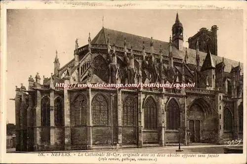 Nevers - La Cathedrale St Cyr originale avec ses deux absides opposees sans facade - Cartes postales