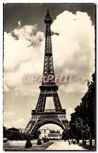 Paris 7 - La Tour Eiffel - Cartes postales