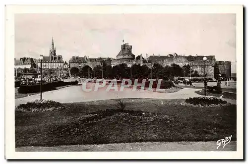 Saint Malo - Le Chateau et les Remparts - Cartes postales