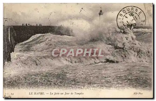 Le Havre - La Jetee un jour de Tempete Phare lighthouse Ansichtskarte AK