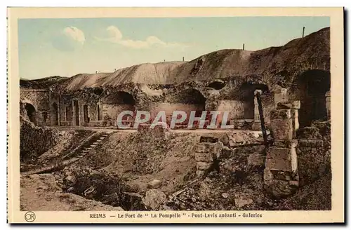 Reims Cartes postales Le fort de la Pompelle Pont levis aneanti Galeries