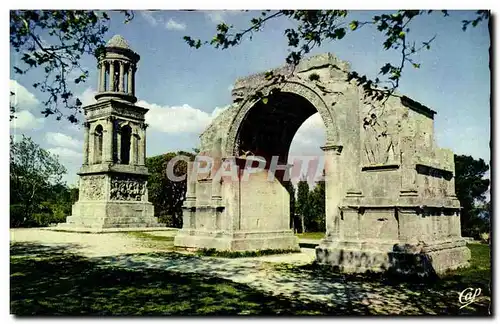 Saint Remy en Provence Cartes postales moderne Le mausolee et l&#39arc de triomphe