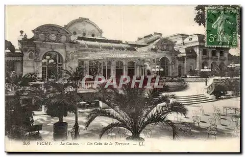 Vichy Cartes postales Le casino Un coin de la terrasse