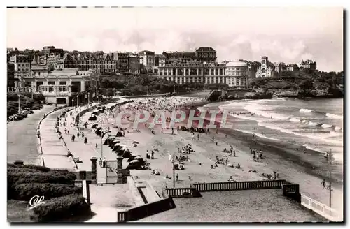 Biarritz Cartes postales La grande plage vers le Casino Bellevue