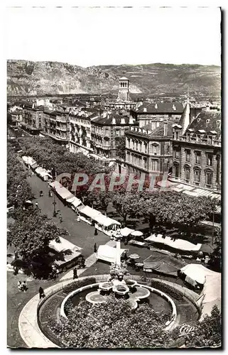 Valence Ansichtskarte AK La fontaine monumentale et vue sur la ville