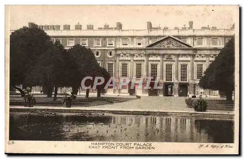 Grande Bretagne London Londres Ansichtskarte AK Hampton Court Palace East Front Garden