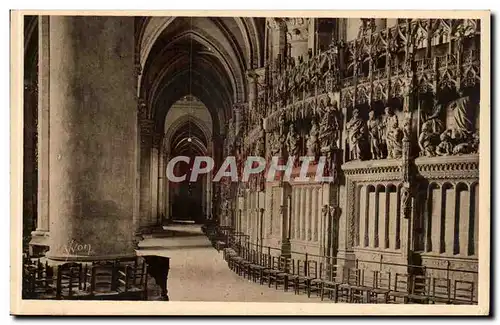 Cartes postales CAthedrale de Chartres Interieur de la cathedrale Le deambulatoire