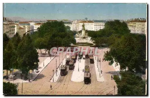 Lyon Ansichtskarte AK La place CArnot et le monument de la Republique (tramways tramway)