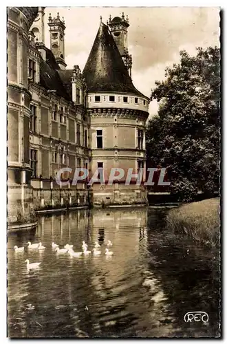 Villegongis Ansichtskarte AK Chateau (facade Est) Vue sur les Douves