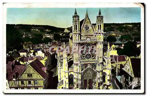 Cartes postales Vernon La cathedrale Vitraux Renaissance Donjon