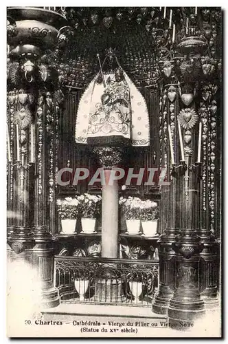 Ansichtskarte AK Chartres La cathedrale Vierge du pilier ou vierge noire (15eme)