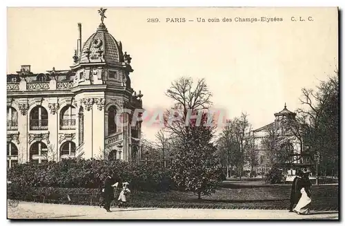 Paris Cartes postales Un coin des Champs Elysees