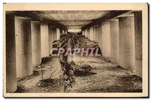 Meuse - Verdun - Monument de la Tranchee des Baionettes Vue Interieur Ansichtskarte AK