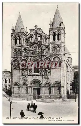 Angouleme Cartes postales FAcade de la cathedrale