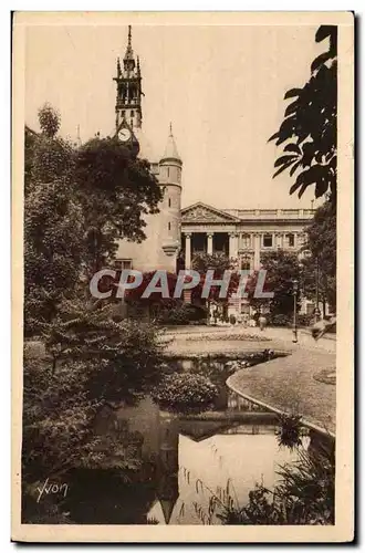 Toulouse Cartes postales Le donjon du CApitole et le square