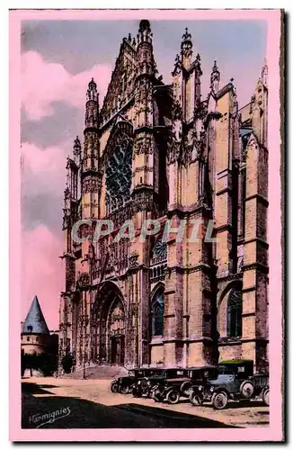 Beauvais Cartes postales la cathedrale (automobiles animee)