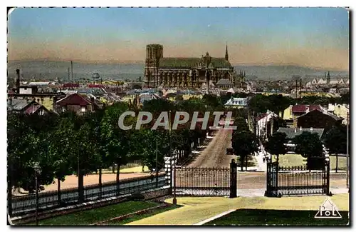 Reims - Vue Generale prise des caves Pommery - Cartes postales