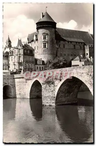 Laval - Le Vieux Pont et le Chateau - Cartes postales