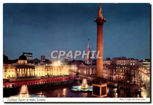 Great BRitain London Londres Trafalgar Square Cartes postales moderne