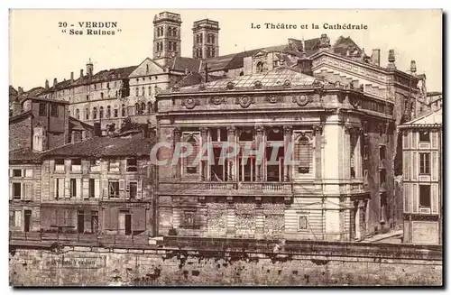 Verdun Cartes postales Le theatre et la cathedrale (Restaurant de la Comedie)