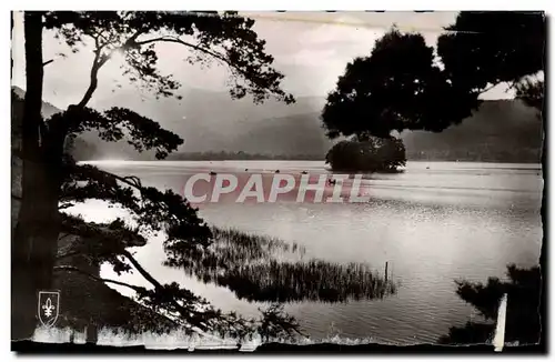 Auvergne Cartes postales moderne Coucher de soleil sur le lac Chambon