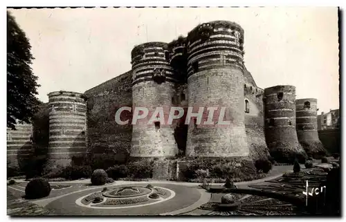 Angers Ansichtskarte AK Le chateau et les jardins