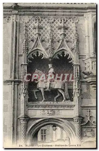 Blois Cartes postales Le chateau Statue de Louis XII