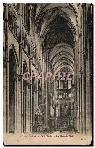 Amiens Cartes postales Cathedrale La grande nef