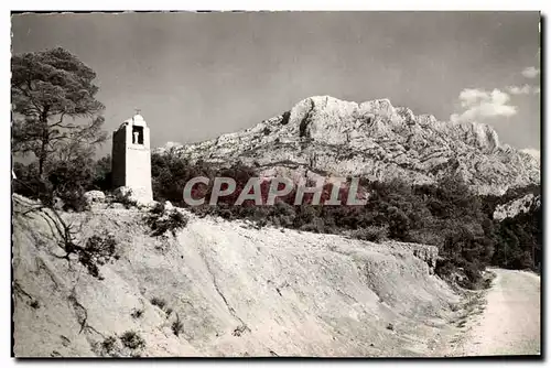 Aix en Provence Ansichtskarte AK L&#39oratoire et la montagne Ste Victoire