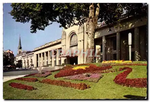 Aix les Bains Cartes postales moderne Etablissement thermal et parterre fleuri clocher de l&#39eglise Notre DAme