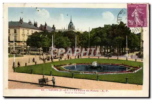 Tours Cartes postales La place du palais