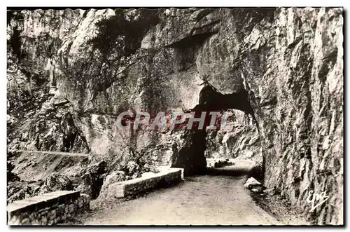 Suisse - Berne - Lauterbrunnen 797 m mit Staubbach - Ansichtskarte AK