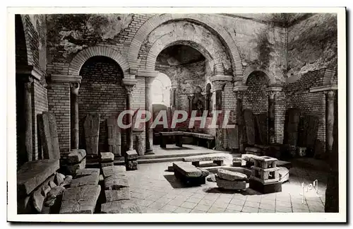 Poitiers - Interieur du baptistere la Piscine- Ansichtskarte AK