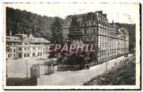 Cartes postales Bagnoles de l&#39Orne L&#39hotel des thermes et l&#39etablissement thermal