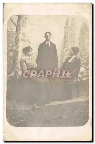 Carte photo Femmes et jeune homme