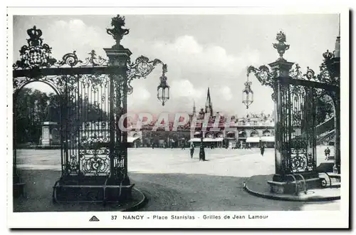 Nancy Cartes postales Place Stanislas GRilles de Jean Lamour