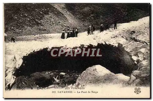 Gavarnie Cartes postales Le pont de neige