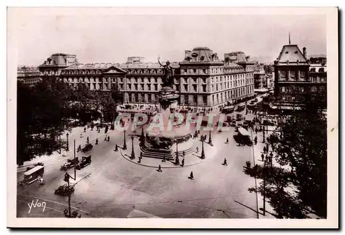 Paris Cartes postales place de la Republique